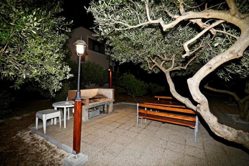 Studio Manora Sućuraj Екстериор снимка